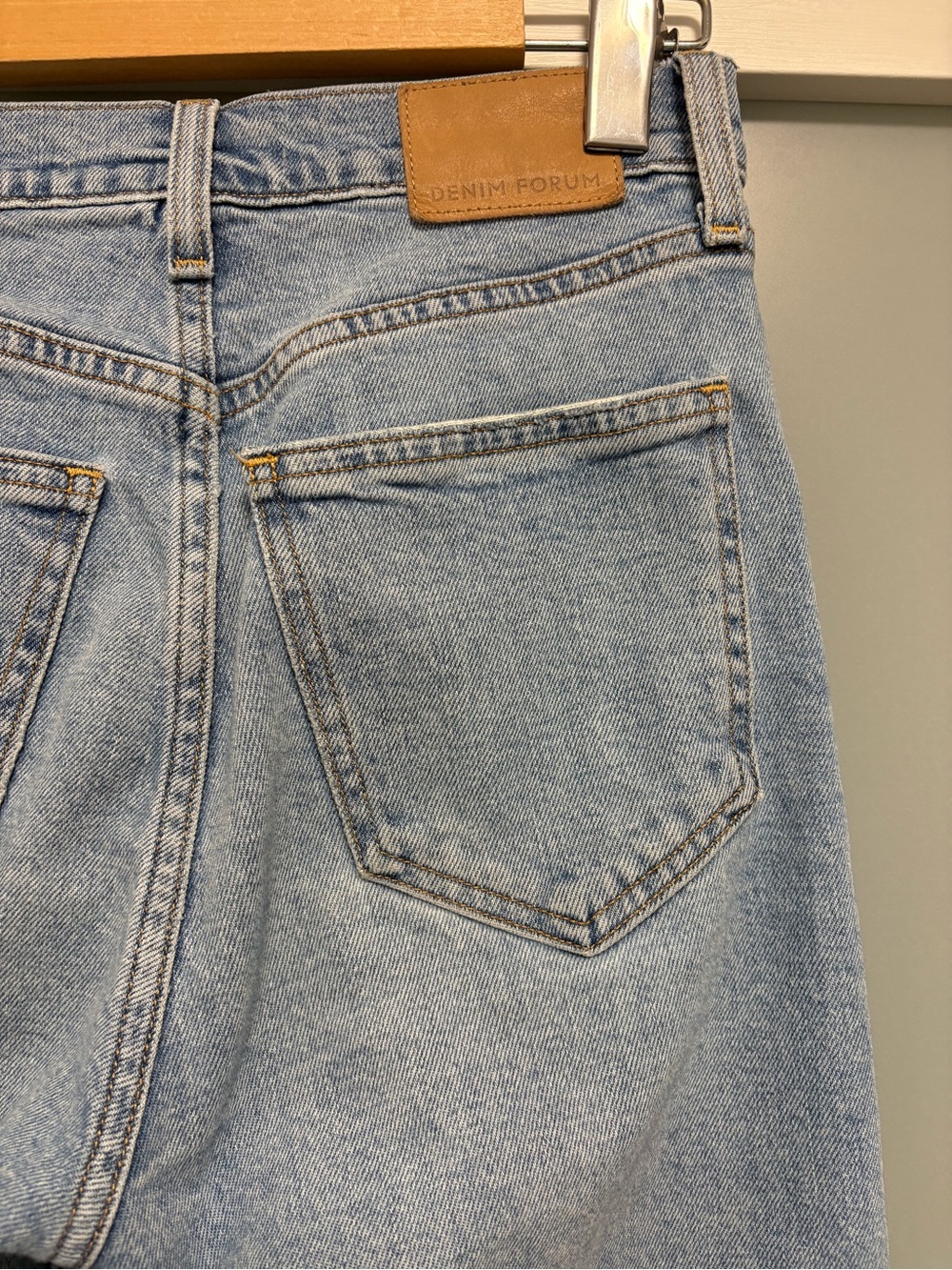 Denim Forum- The Arlo High Rise Straight 28L - Picture 5 of 12